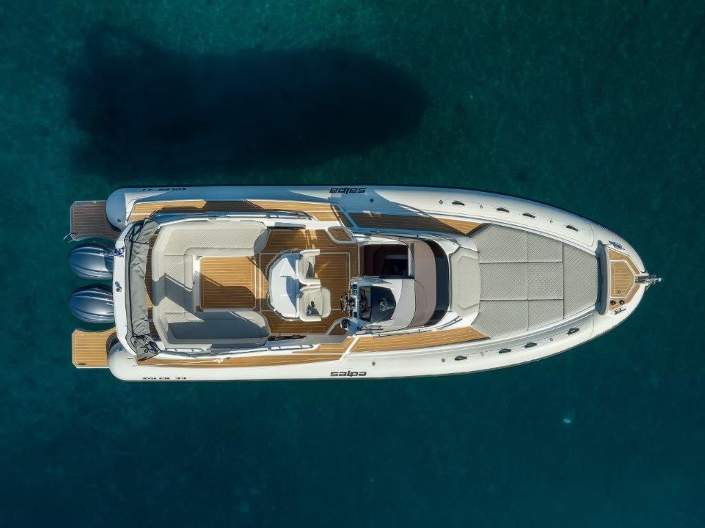 Luxury RIB boat rental Skiathos – Meliti Salpa Soleil 33