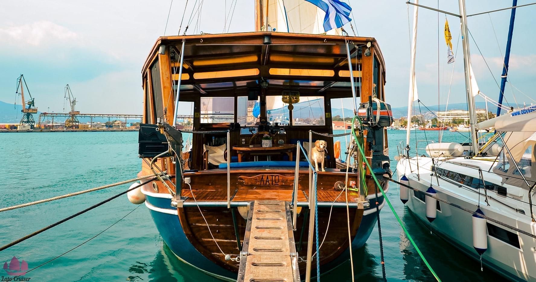Wooden sailing trip Skiathos with stops at Tsougria and Skopelos