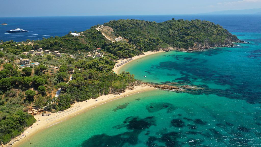 Banana Beaches Skiathos 2026 – Big Banana and Mikri Banana side by side, famous for sunsets and crystal waters