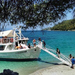 Kalypso boat in Skopelos Kastani for the Mamma Mia cruise experience from Skiathos