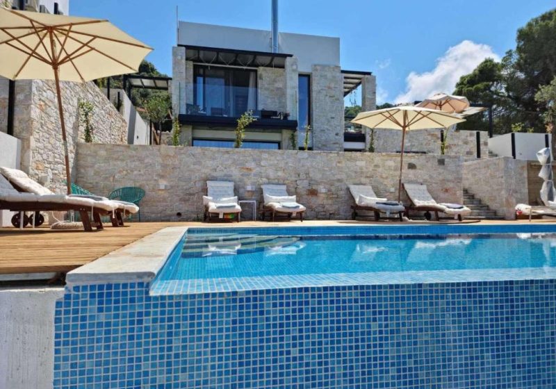 Private Villa Skiathos Accommodations Skiathos Accommodations and Private villa in Skiathos with pool